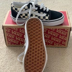 Kids Old Skool Vans size 13.5